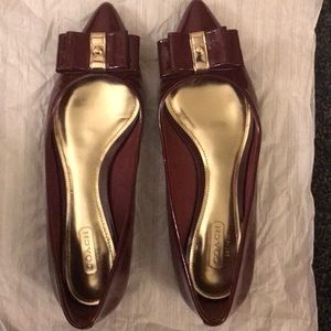Coach Wendy Patent pointy shoes size 6